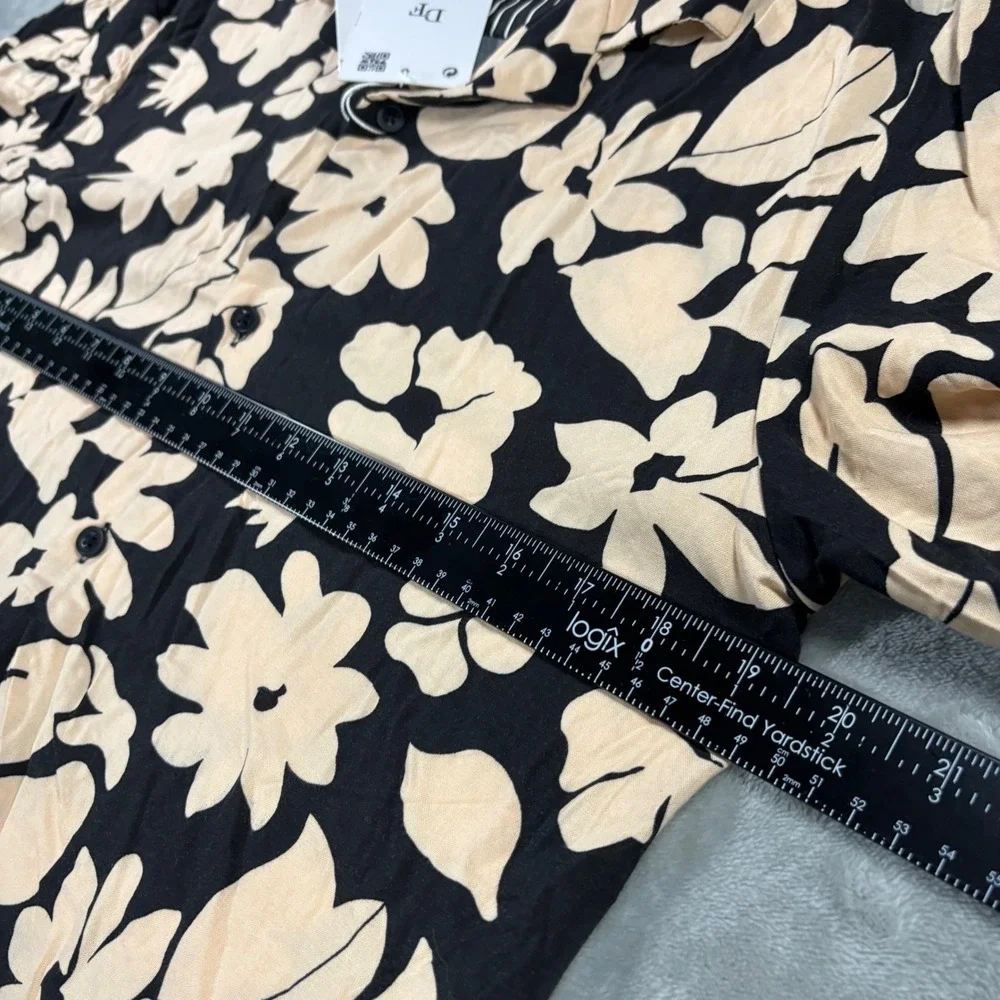 Denim & Flower Ricky Singh denim flower