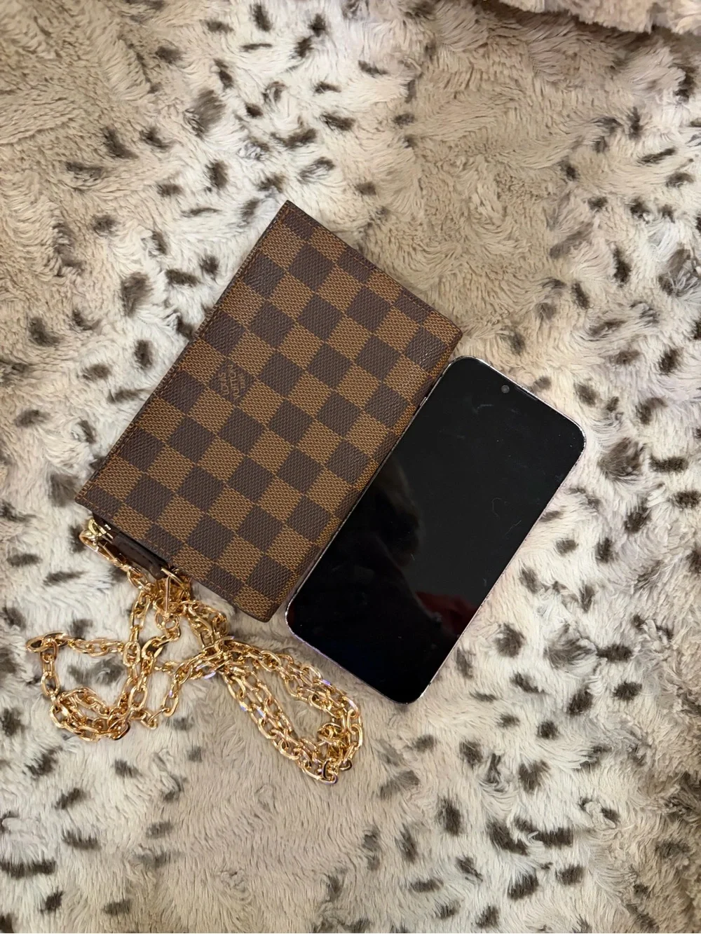 Louis Vuitton adorable louis
