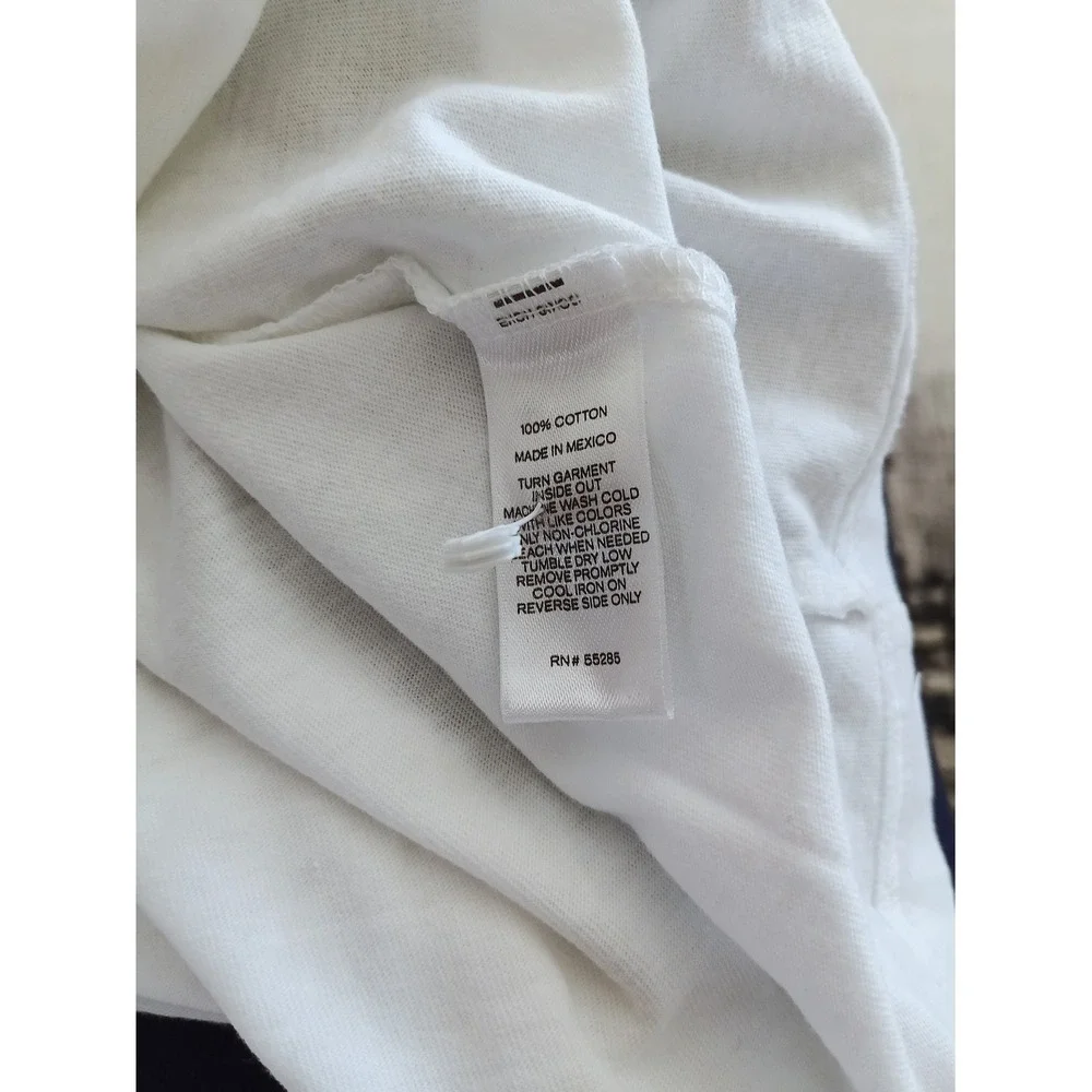 Express white short