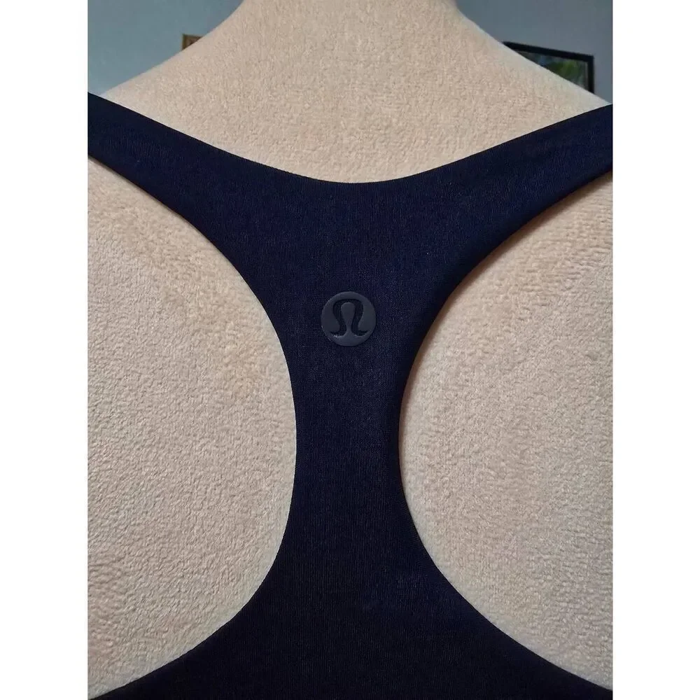 N/A lululemon cutout