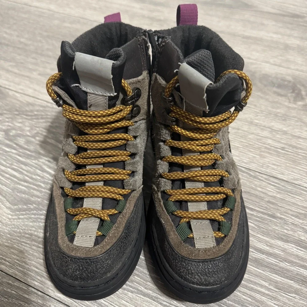 Zara Kids Brown Suede Hiking Boots Side Zip Reflective Size 32 EU‎ 1 US