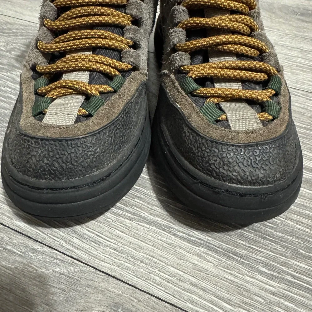 Zara Kids Brown Suede Hiking Boots Side Zip Reflective Size 32 EU‎ 1 US