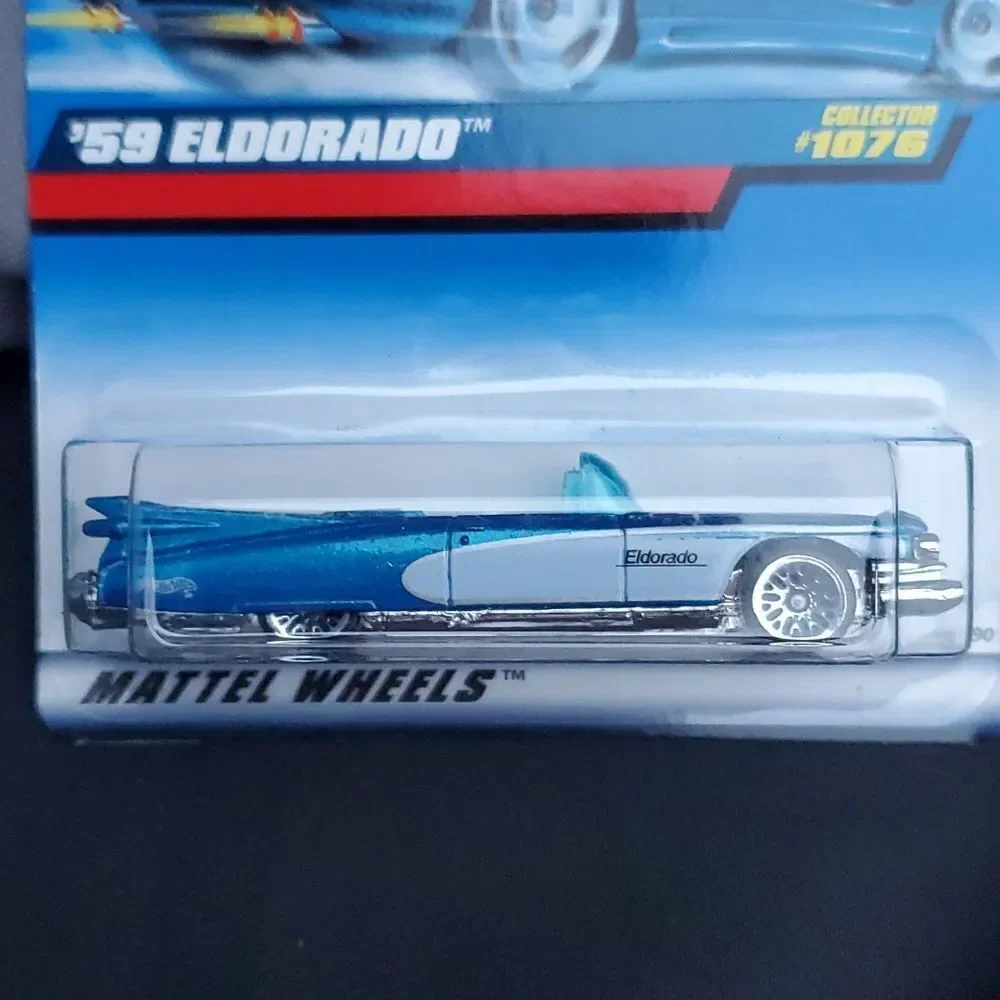 Hot Wheels 1959 Eldorado 24090 NIP