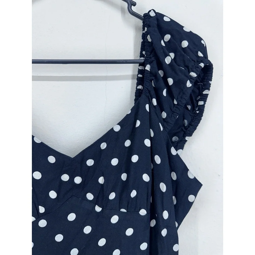 Old Navy coquette puff