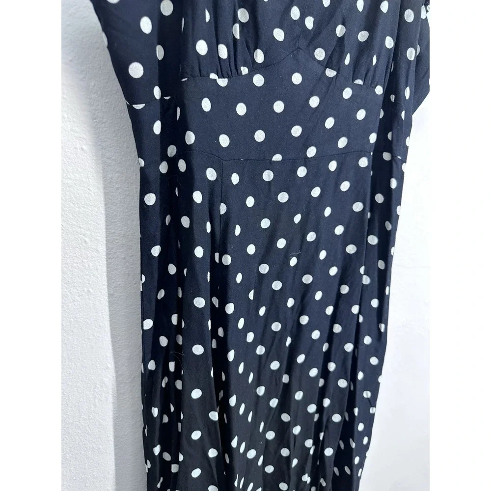 Old Navy coquette puff