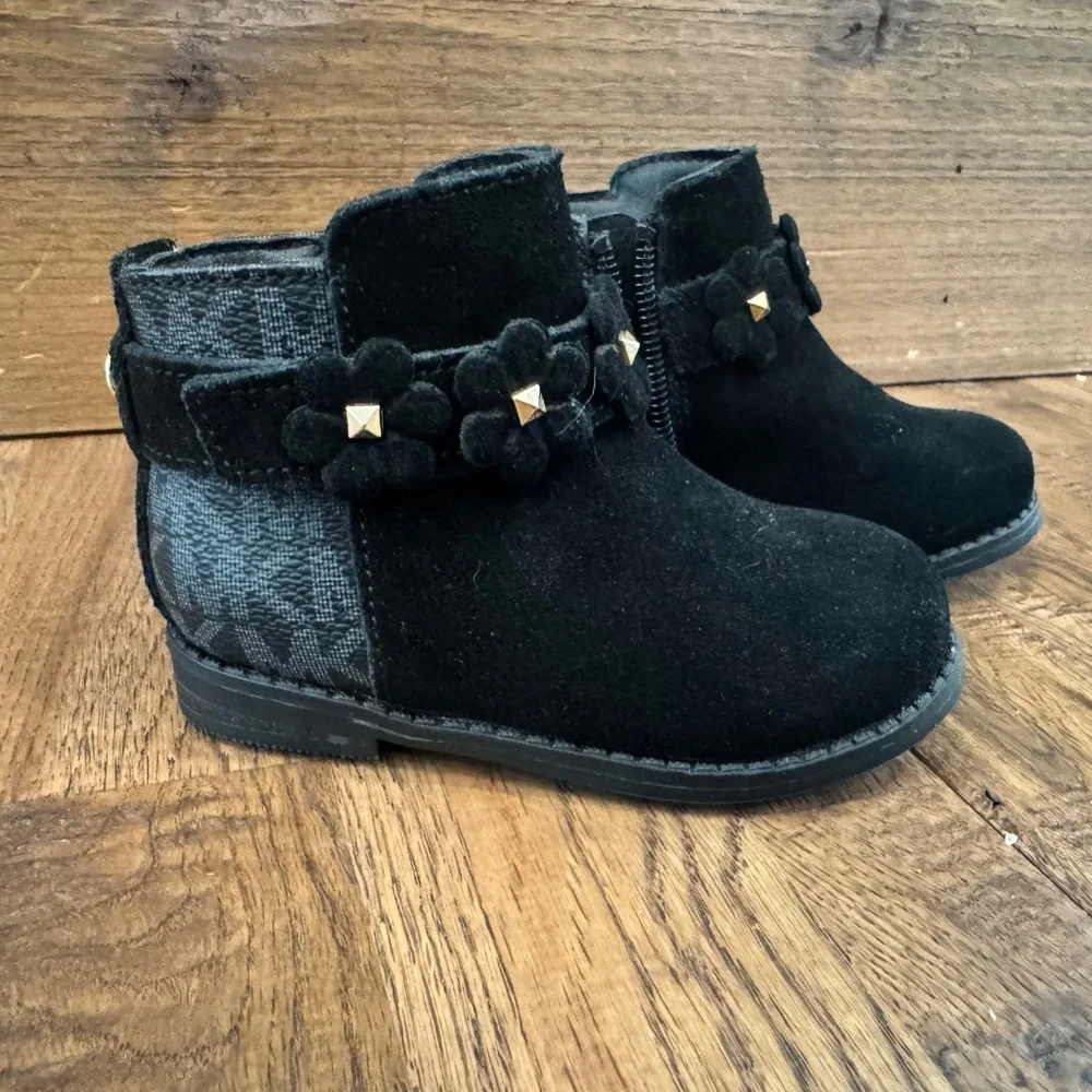NWT Michael Kors Emma Flora Embellished Booties Suede Floral MK‎ Logo Size 5