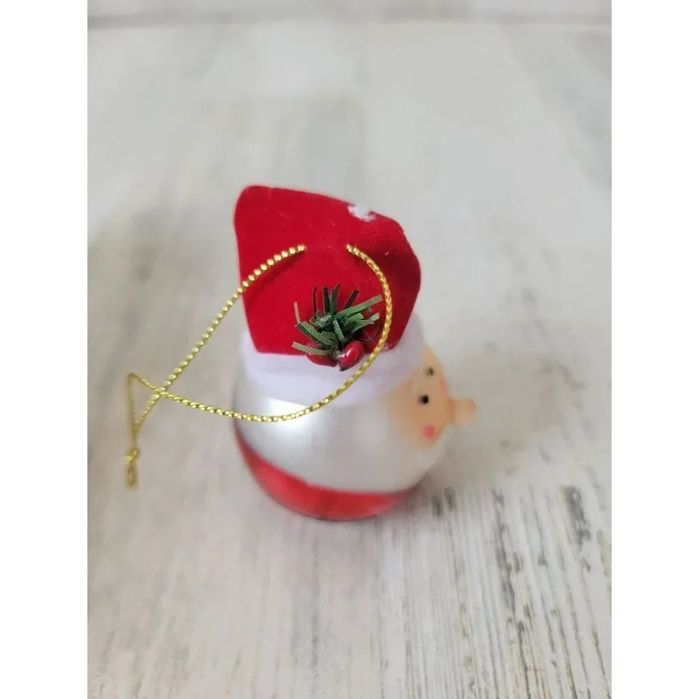 unbranded santa claus