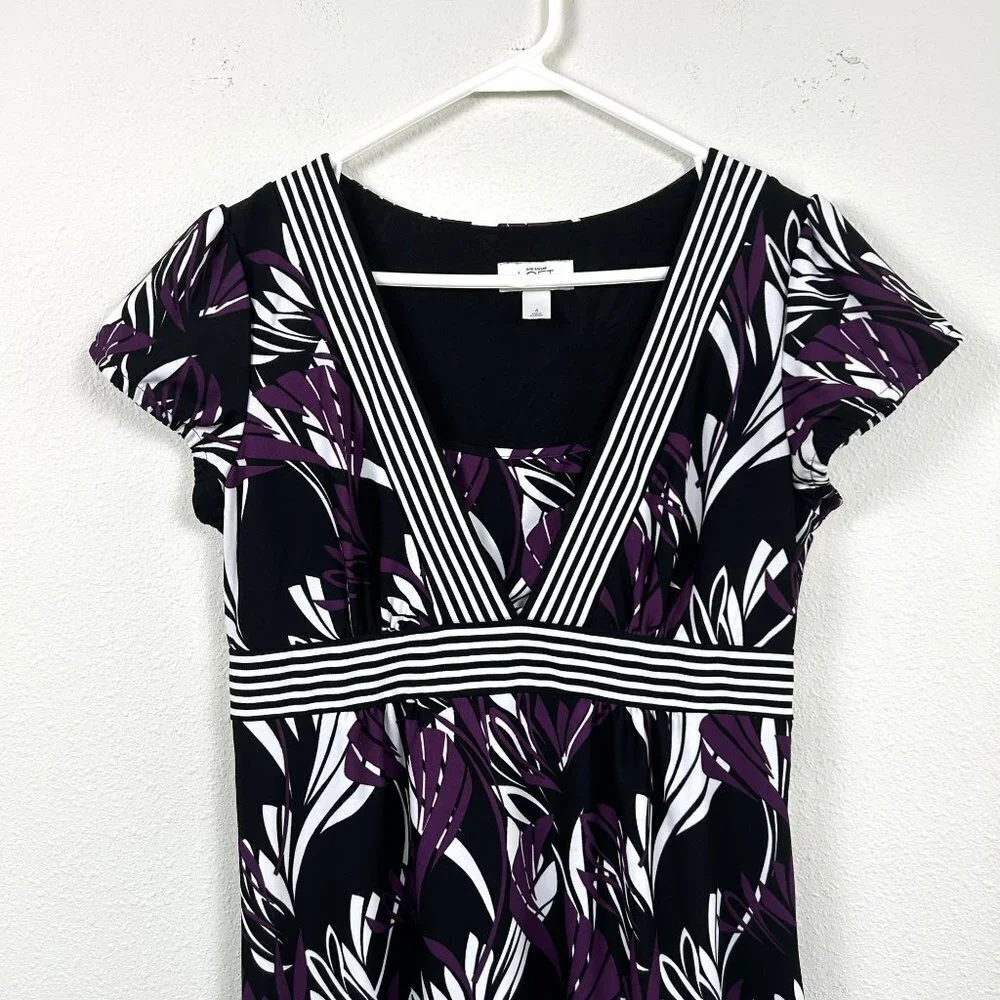 Ann Taylor Loft Dress Size 6 Purple Black Floral Stripe Knee Length Short Sleeve