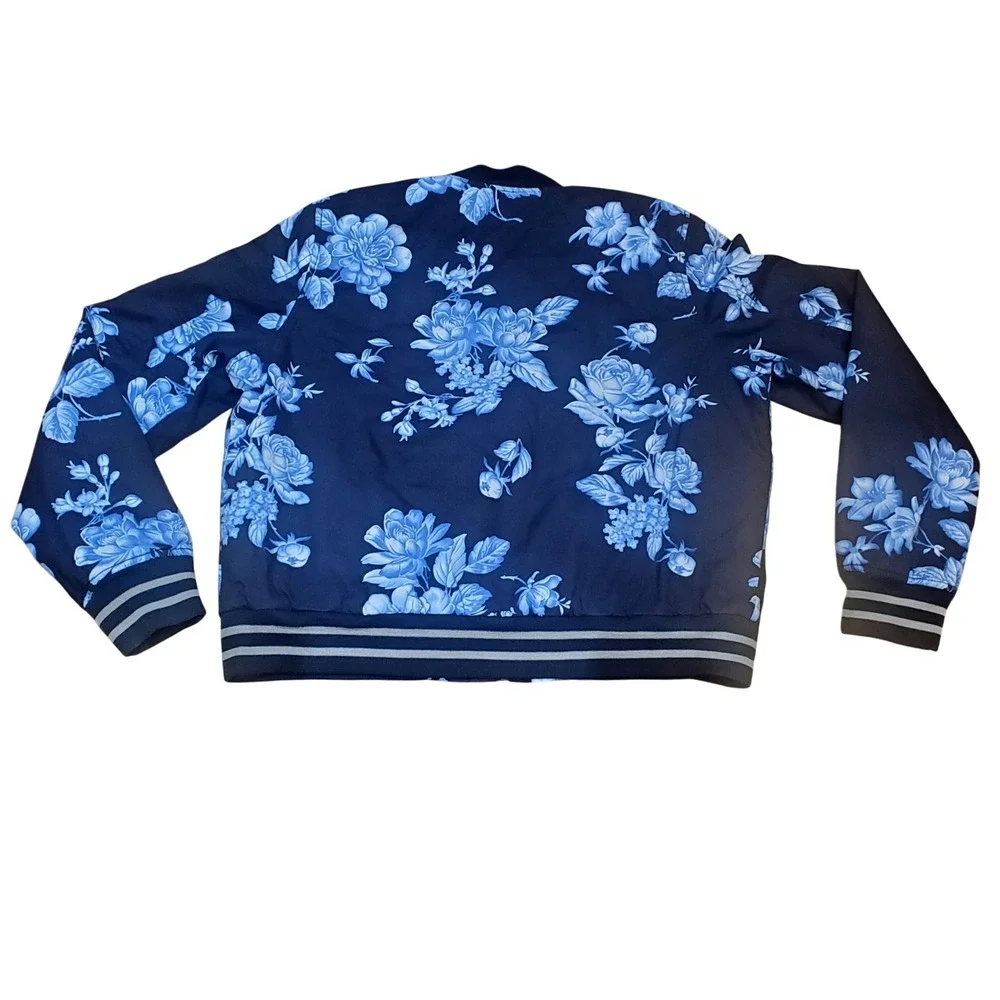 GAP this stylish