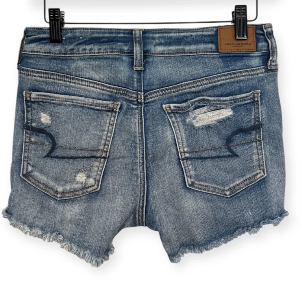 American Eagle Outfitters item details