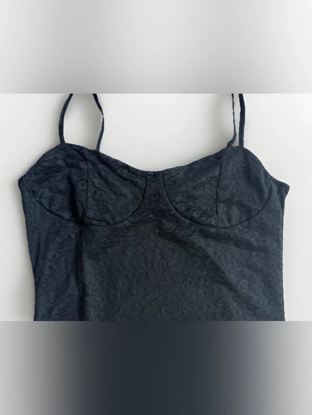 H&M divided women