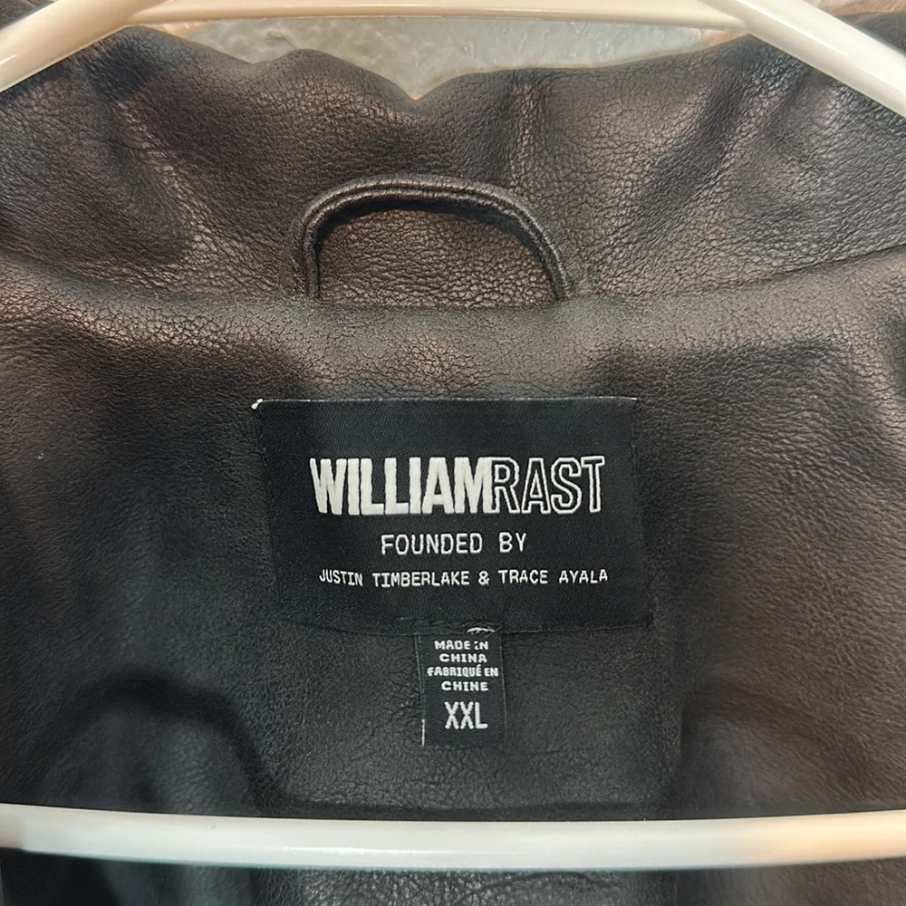 William Rast preowned good