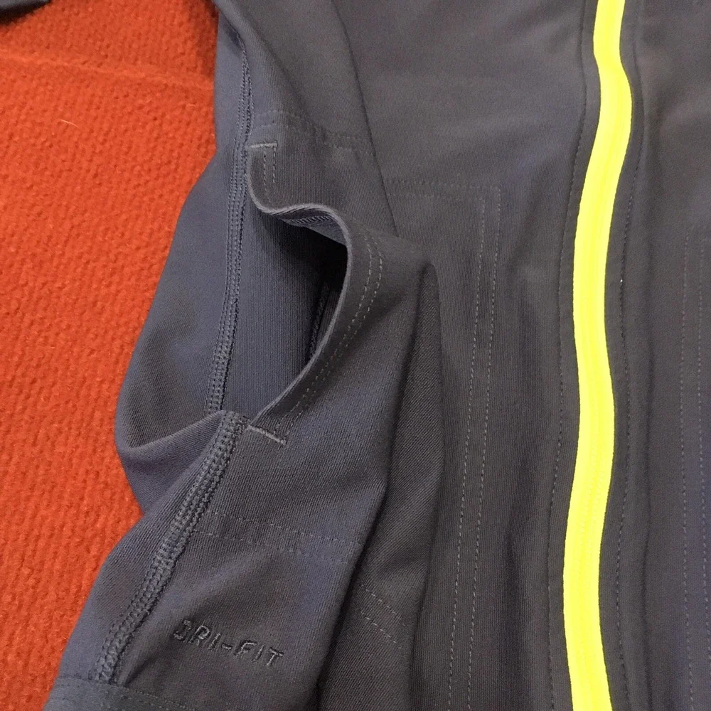 Nike jacket womens