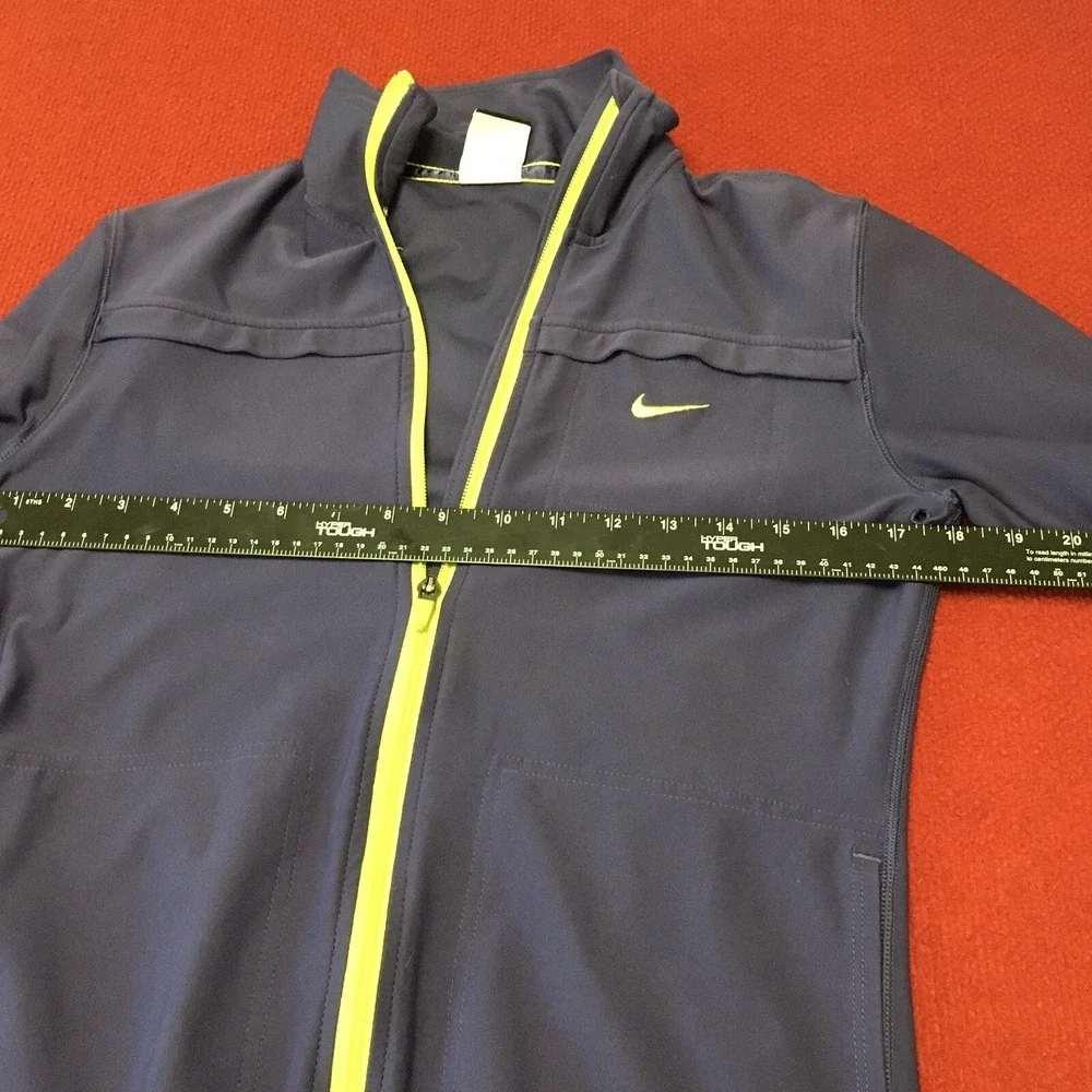 Nike jacket womens