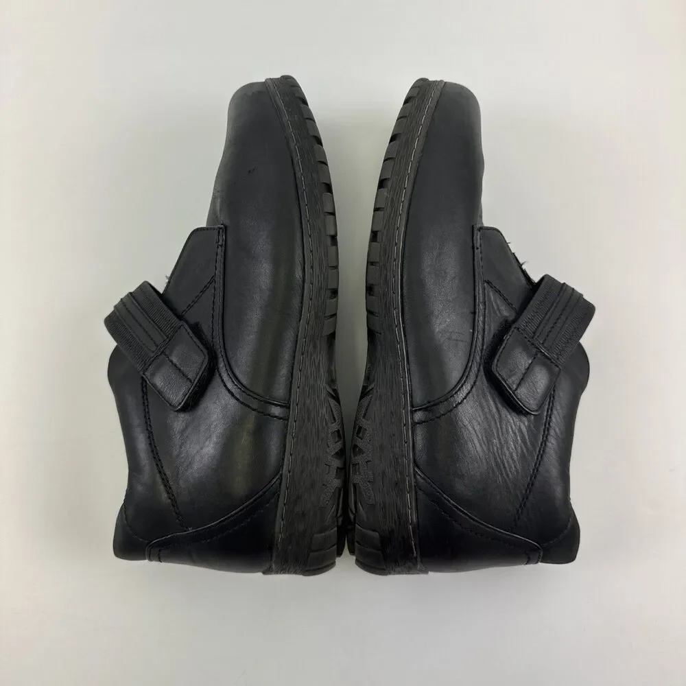 Blondo black leather