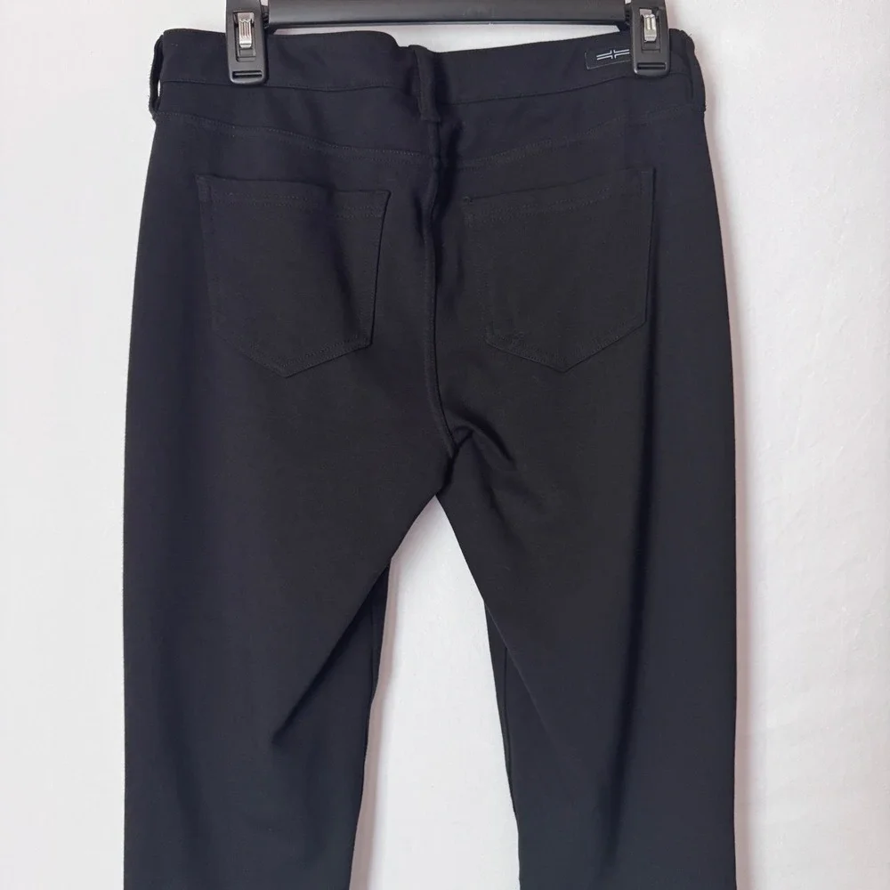 Liverpool Skinny Pants Women Size 8/29 Black Stretch Five Pocket Quiet Luxury
