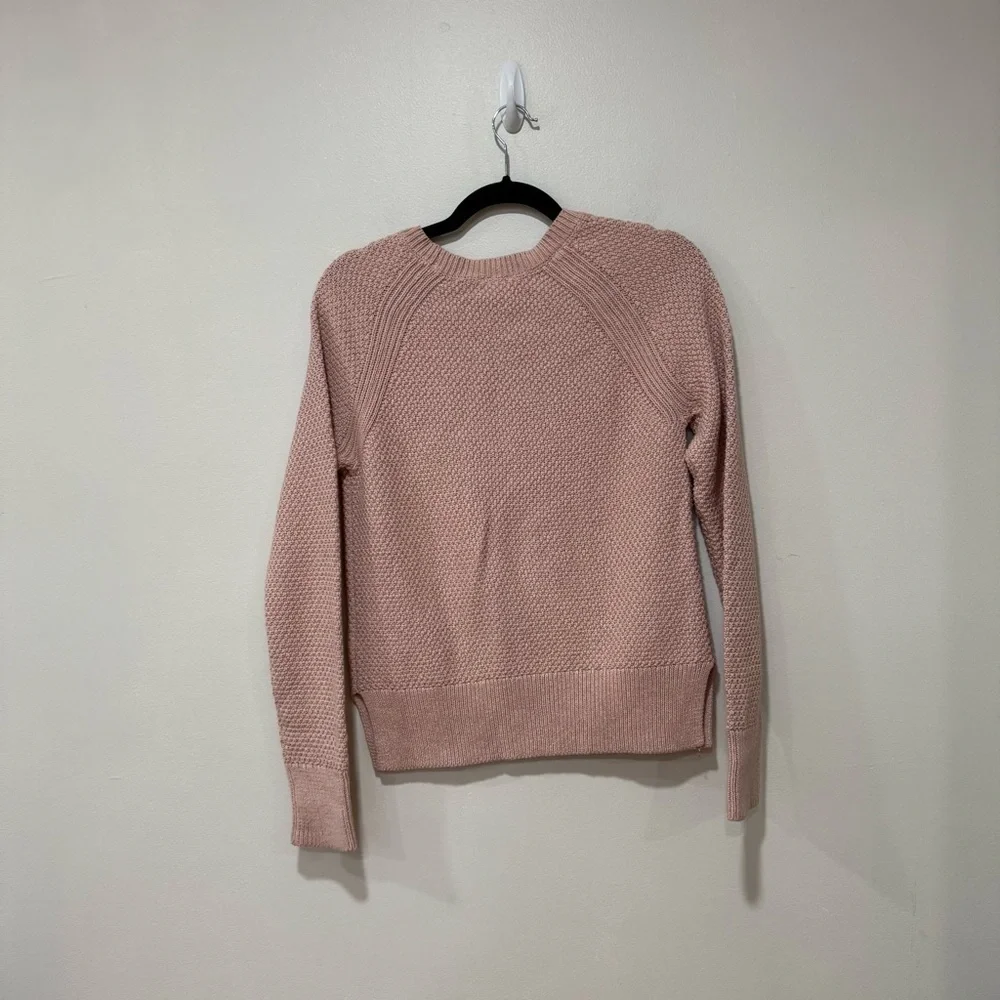 GAP knitted sweater