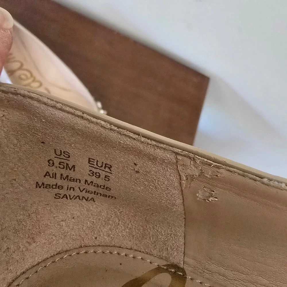 Sam Edelman‎ Savana Beige Patent Studded Pointed Toe Flats Shoes 9.5M