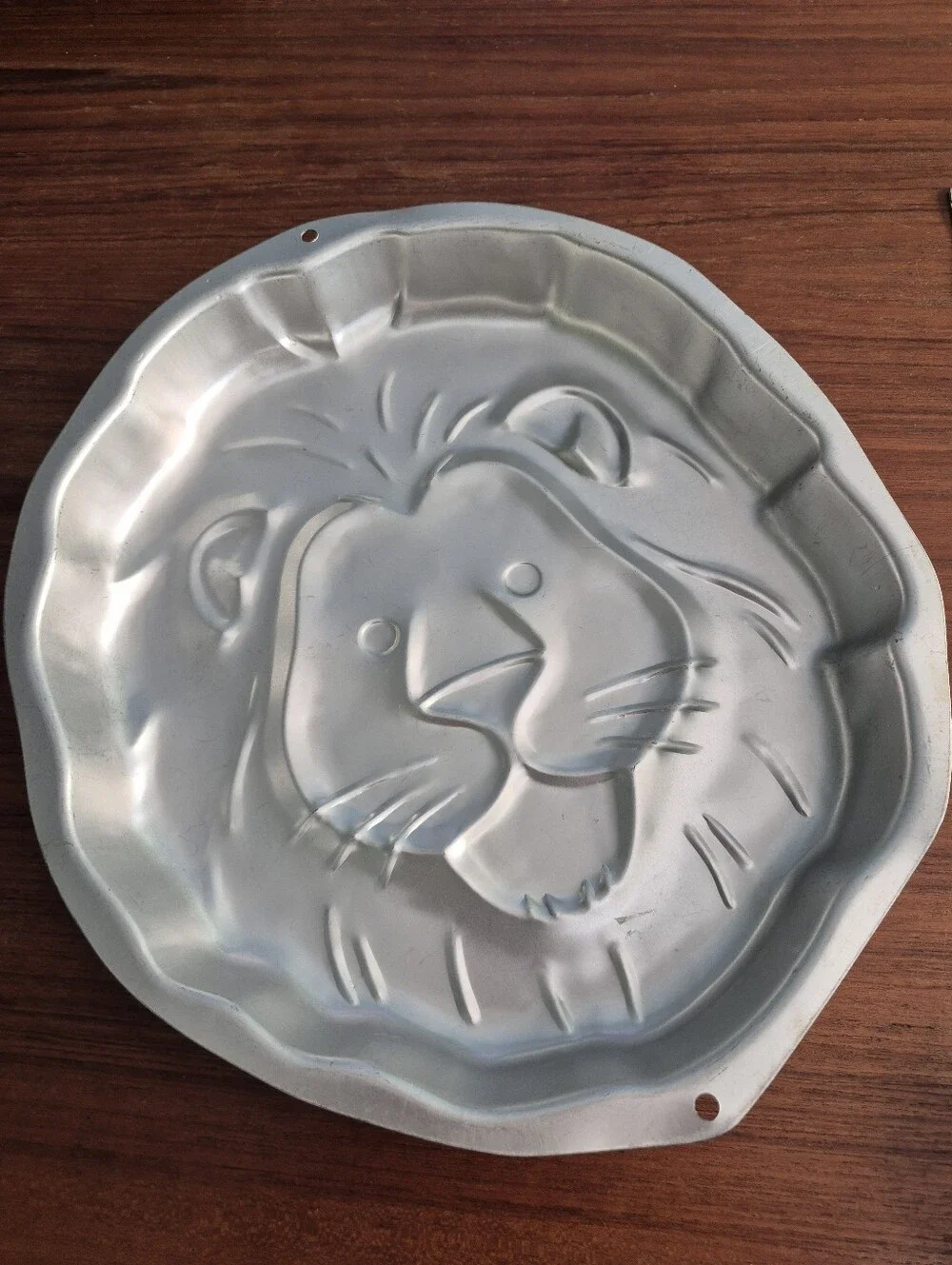 Wilton vintage lion