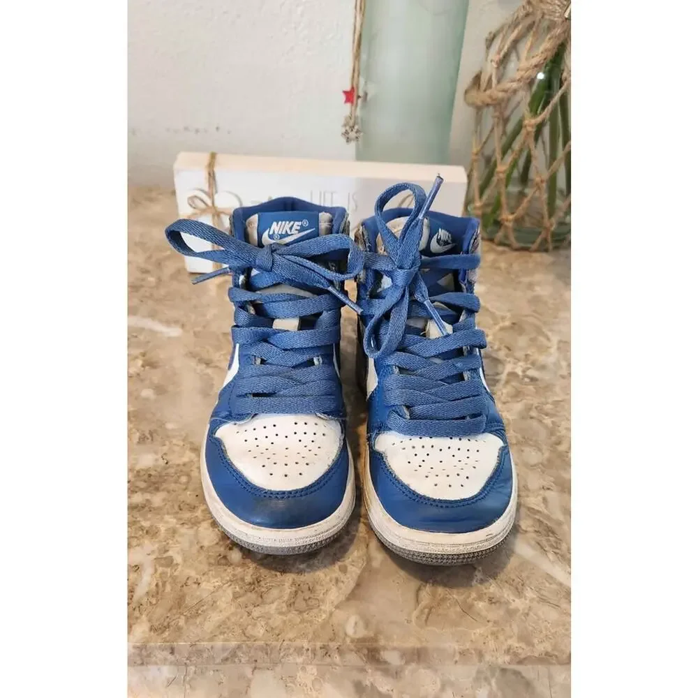 Jordan used nike