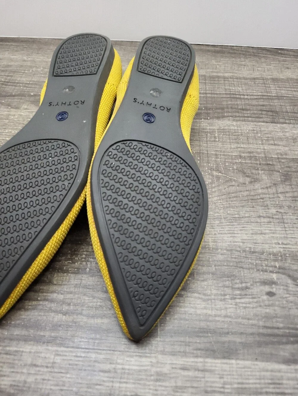 Rothys gently used