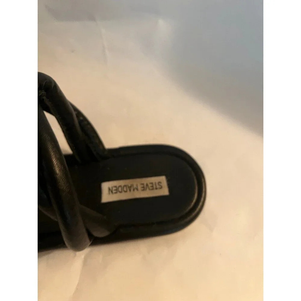 Steve Madden twisted soft