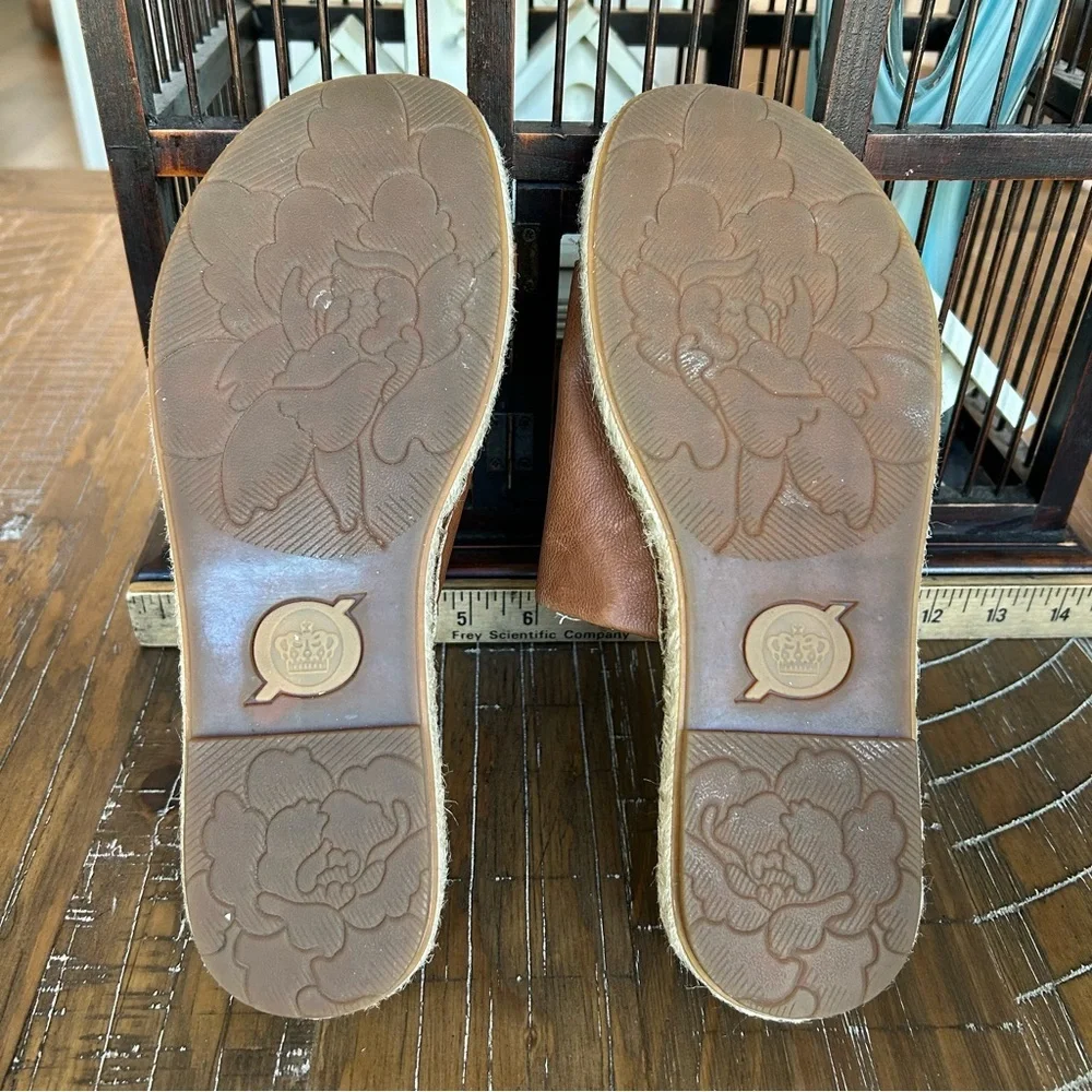 Born Women's Brown leather Slide espadrille Sandals 9
