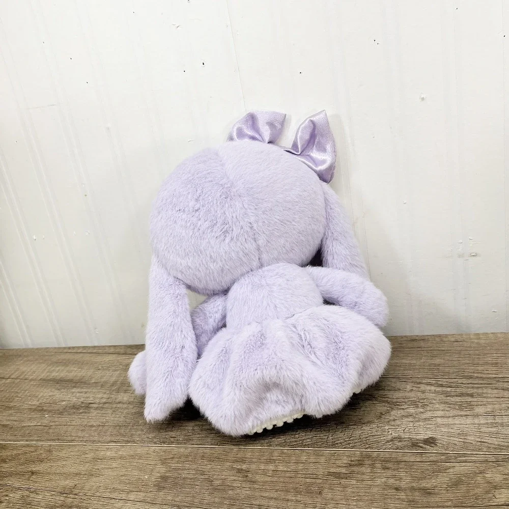 Gloveleya plush girl