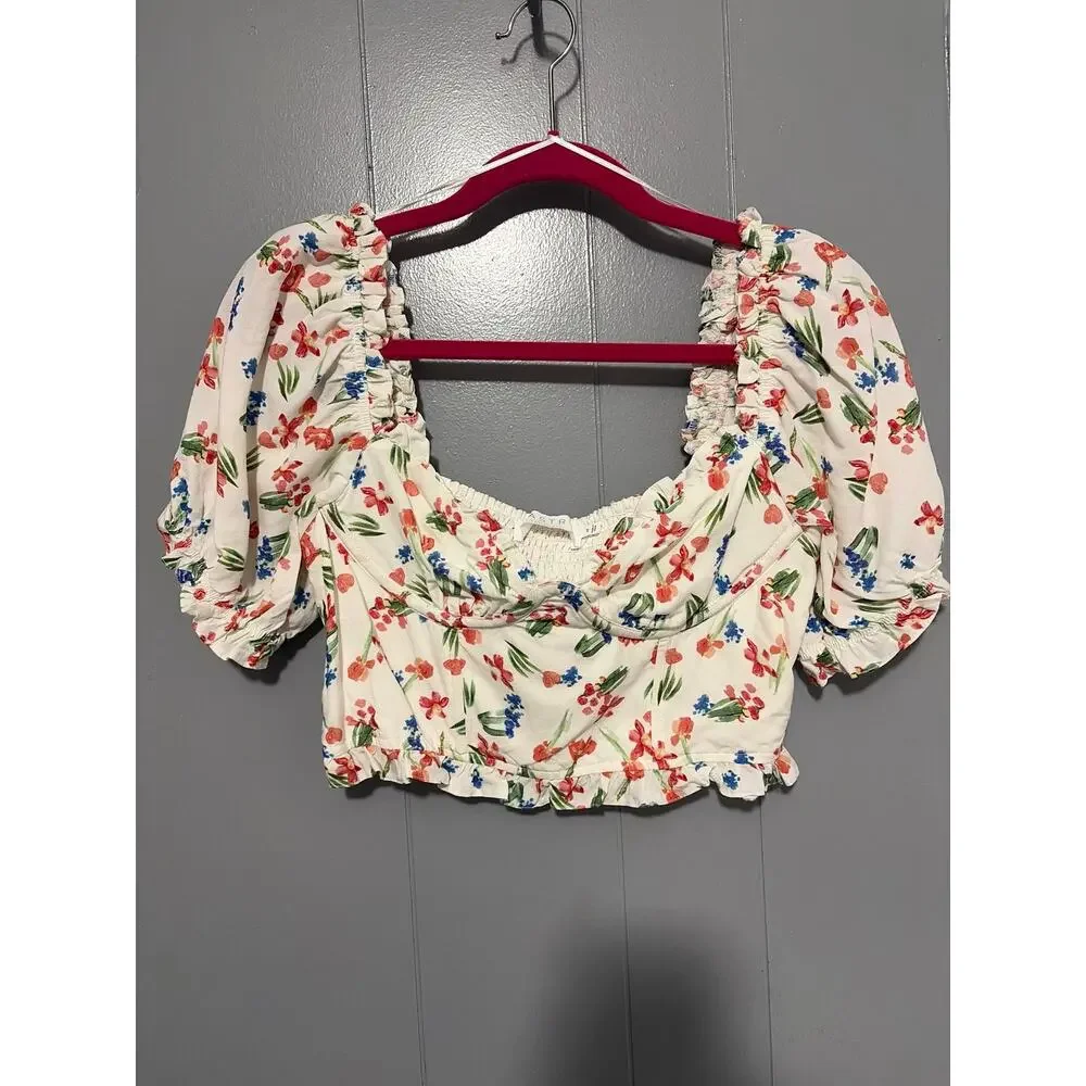 ASTR the Label Feronia White Floral Puff Sleeves Corset With Boning Crop Top M
