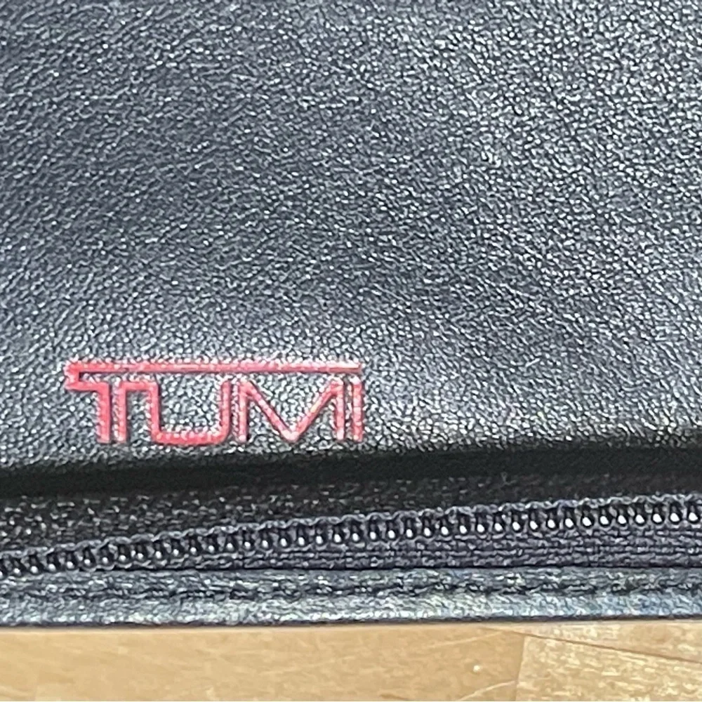 Tumi 25 pen