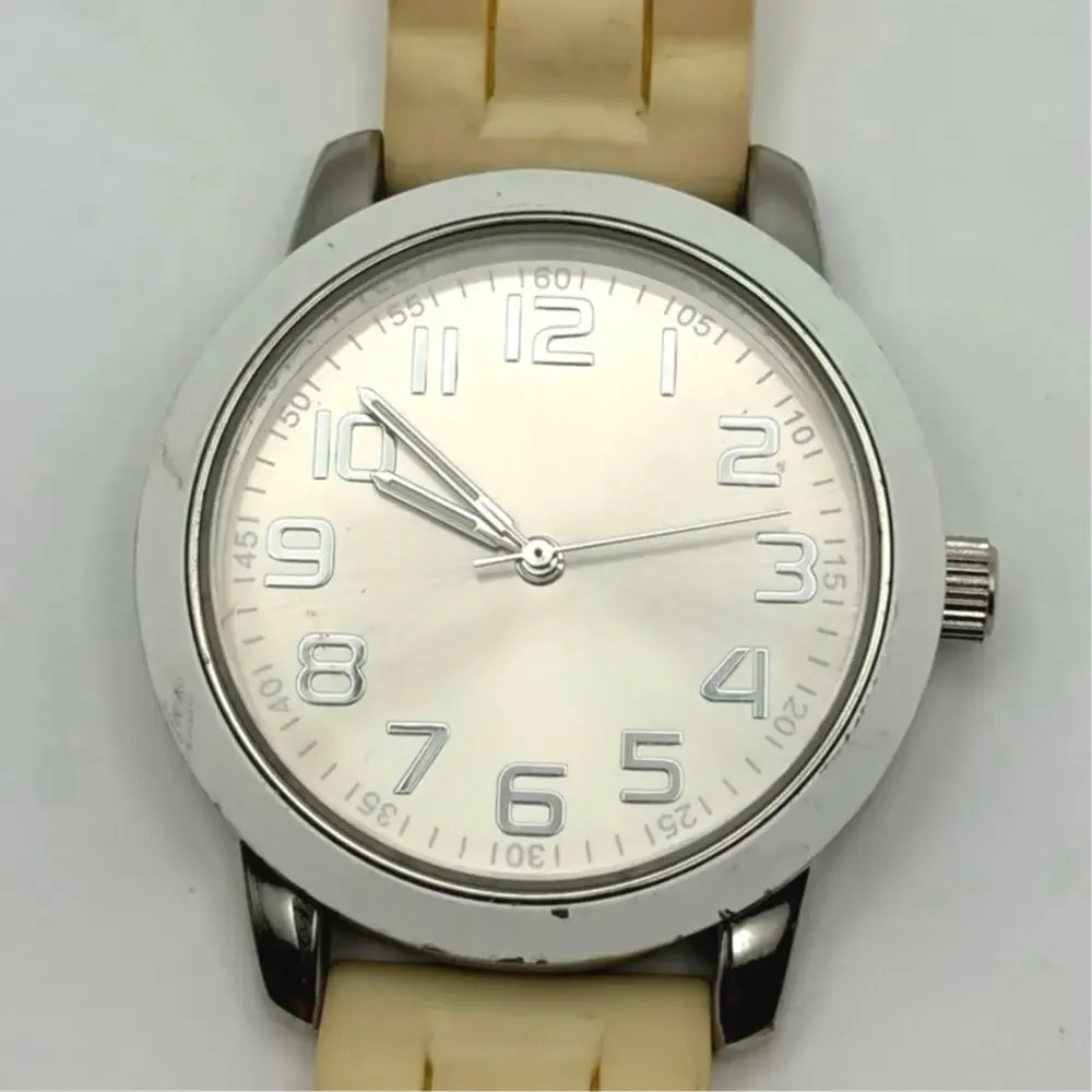 White & Cream Retro Men’s Watch