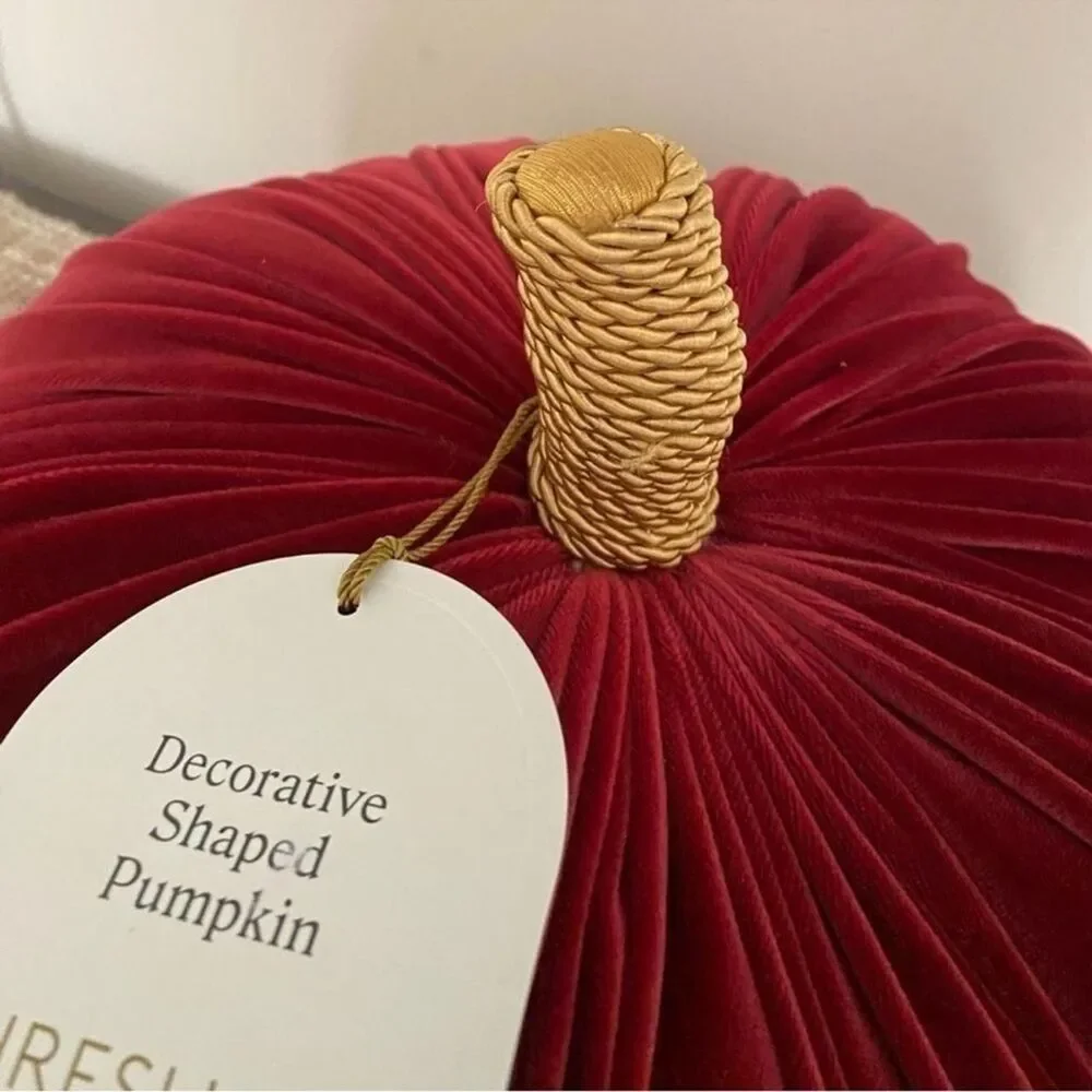 NWT THRESHOLD VELVET PUMPKIN THROW PILLOW RED MERLOT