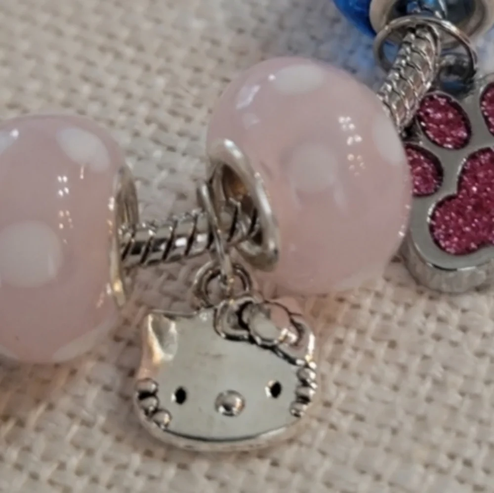 Hello Kitty silver hello