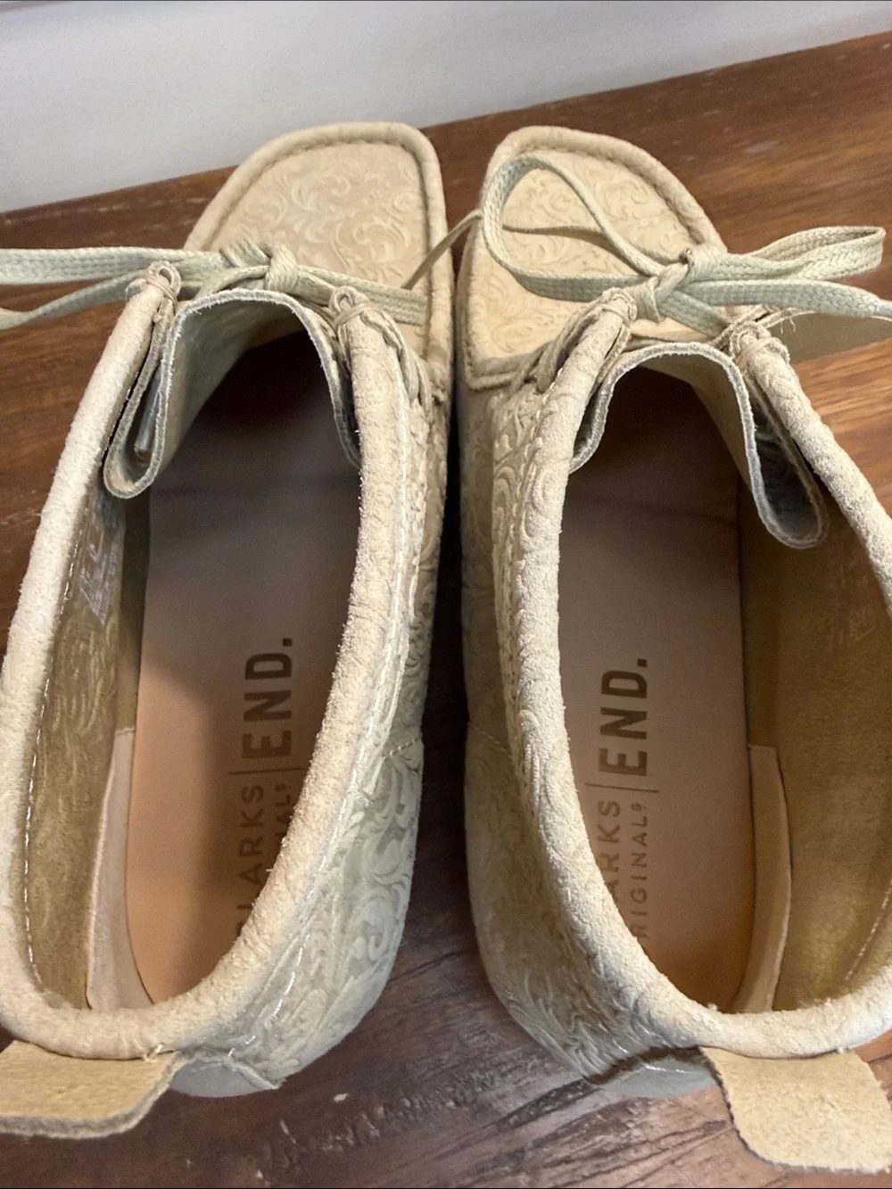 Clarks swirls sole