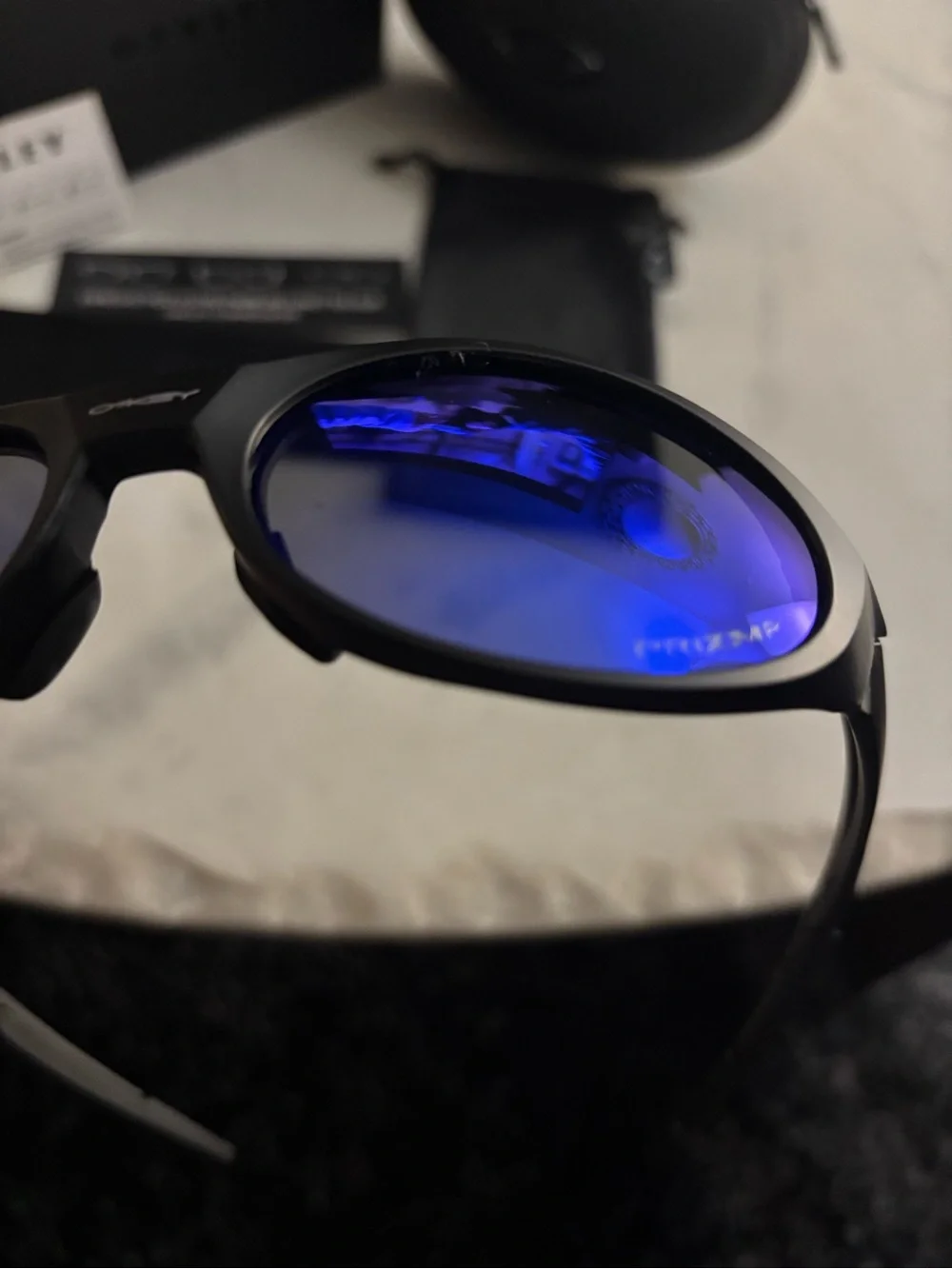 Oakley model oo9438