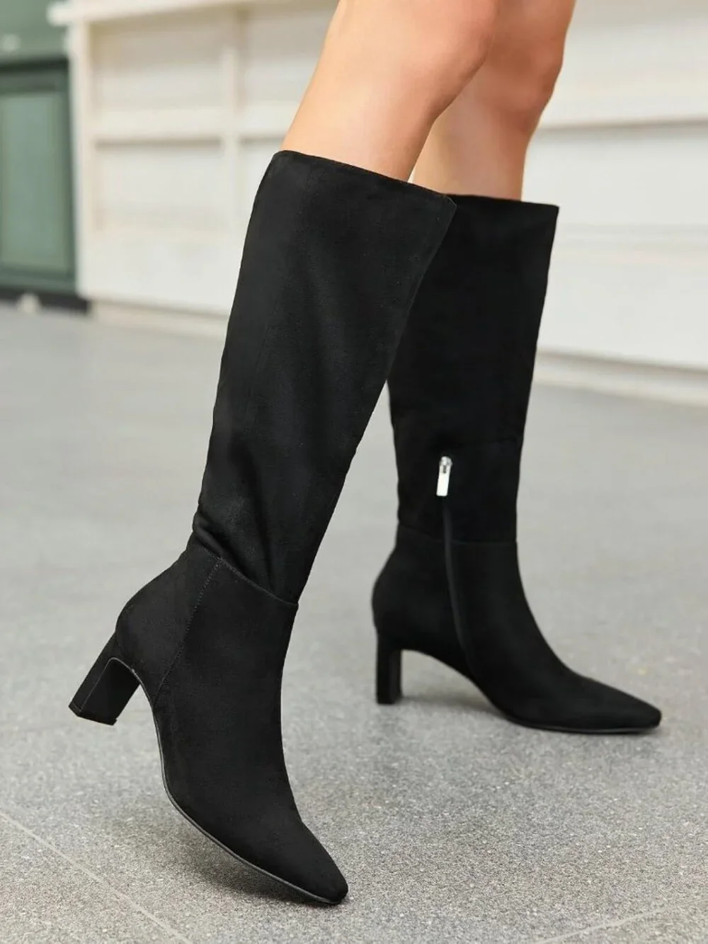 Women's Black Chunky Heel Pointed Toe Faux Suede Side Zipper Knee High Boots