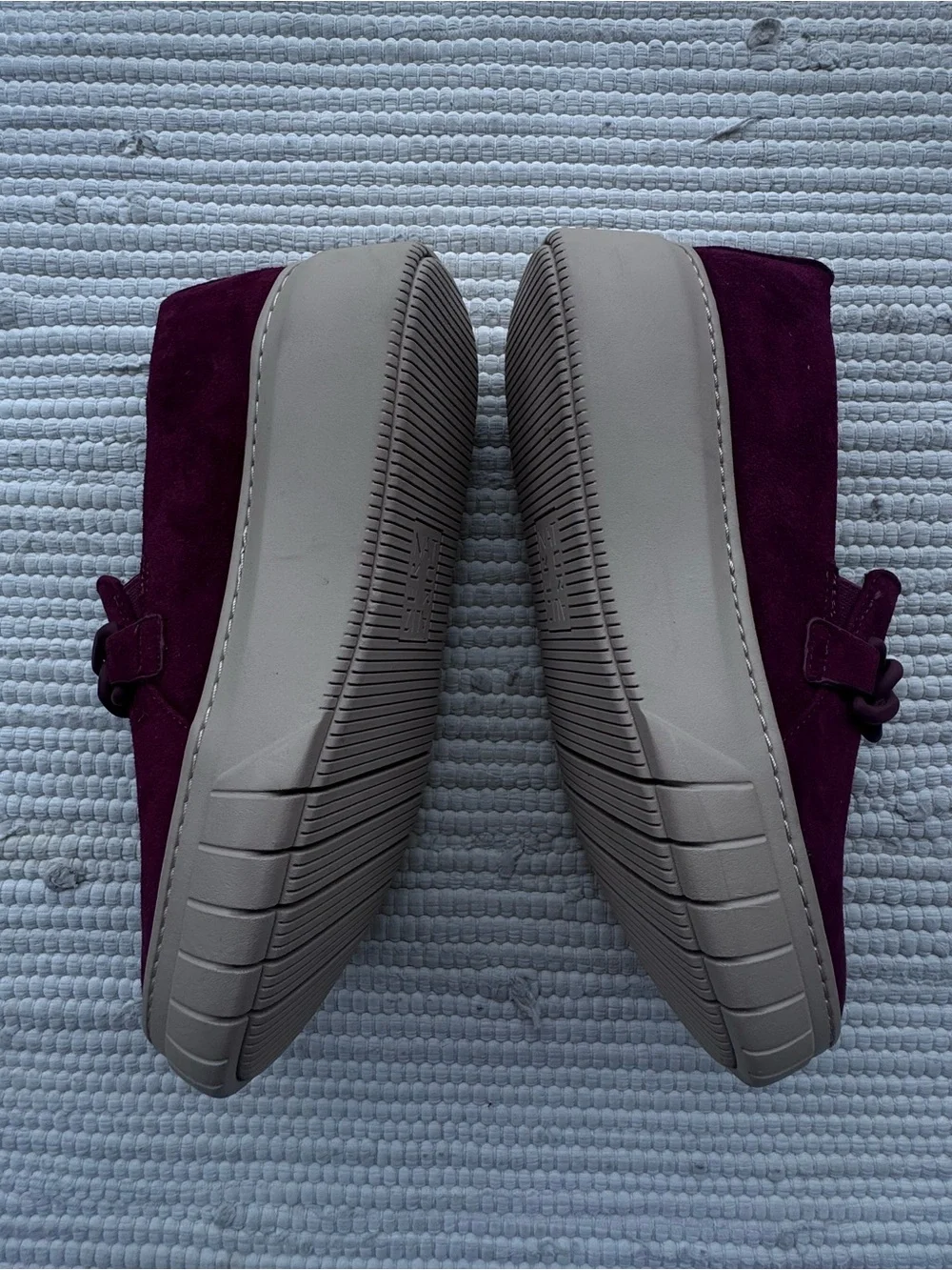Naturalizer rich burgundy