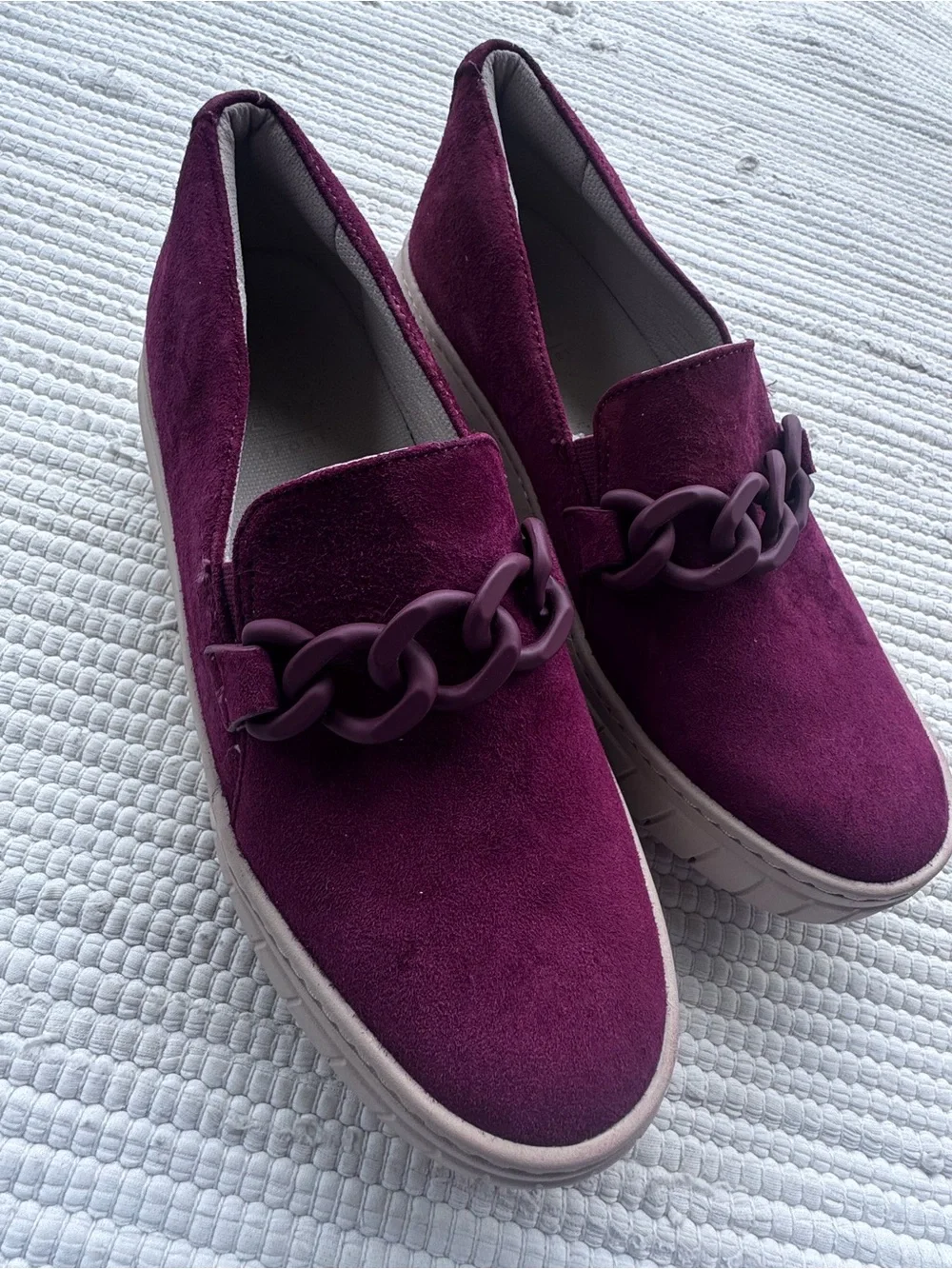 Naturalizer rich burgundy