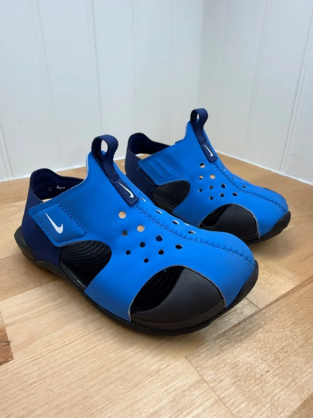 Nike Sun Ray Protect 2 Blue Water-Friendly Sandals Size 9C