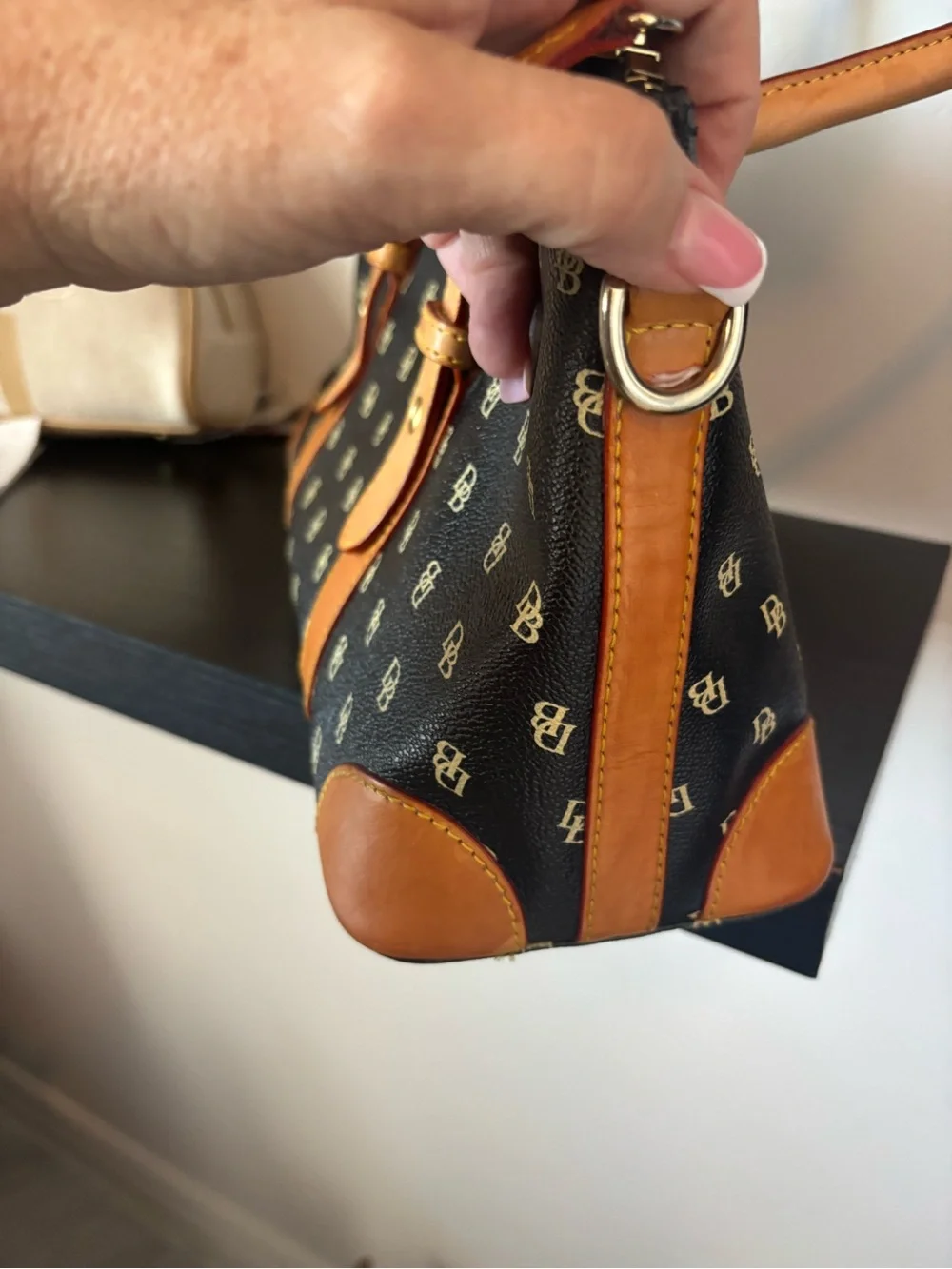 Dooney & Bourke dooney bourke