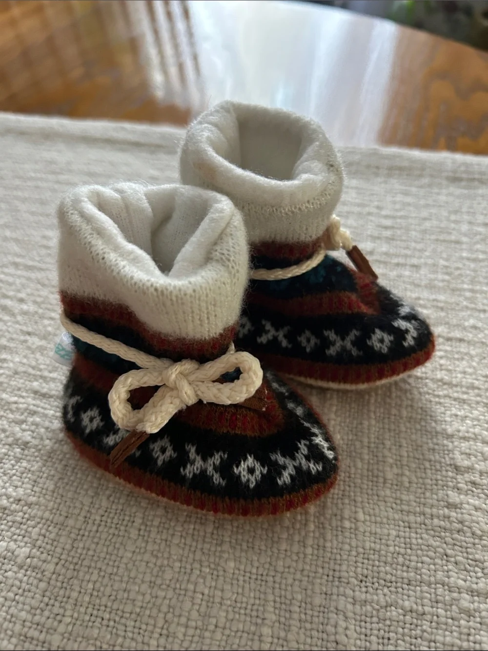 Botas for Babies Snowy Range Bota Booties Cream, Black, Teal, Maroon Size 0-6M