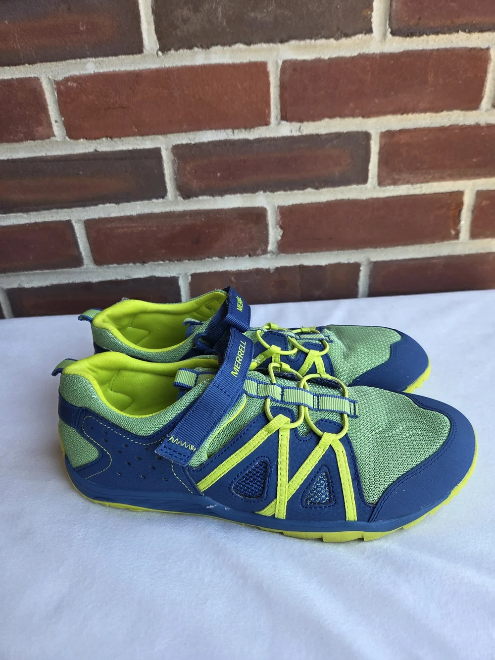 Merrell Hydro Glove Boys Youth Size 7 M Blue Green Water Hiking Shoes