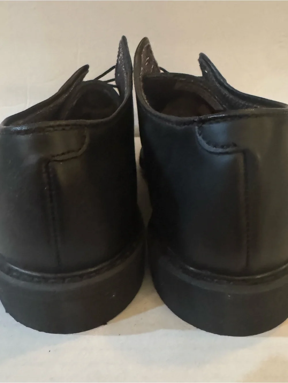 Bates oxford leather