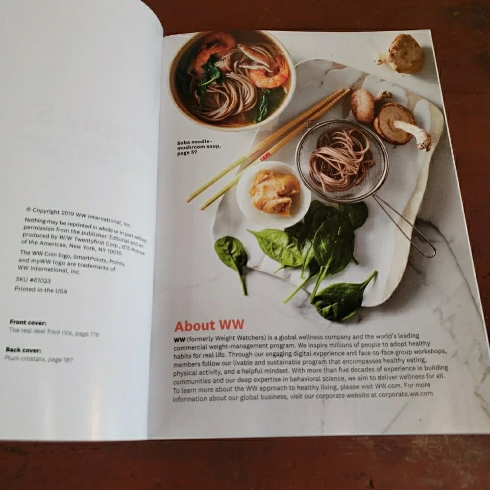 Weight‎ Watchers Healthy Kitchen SIMPLY 5 Cookbook - 125 Recipes 2019, SC