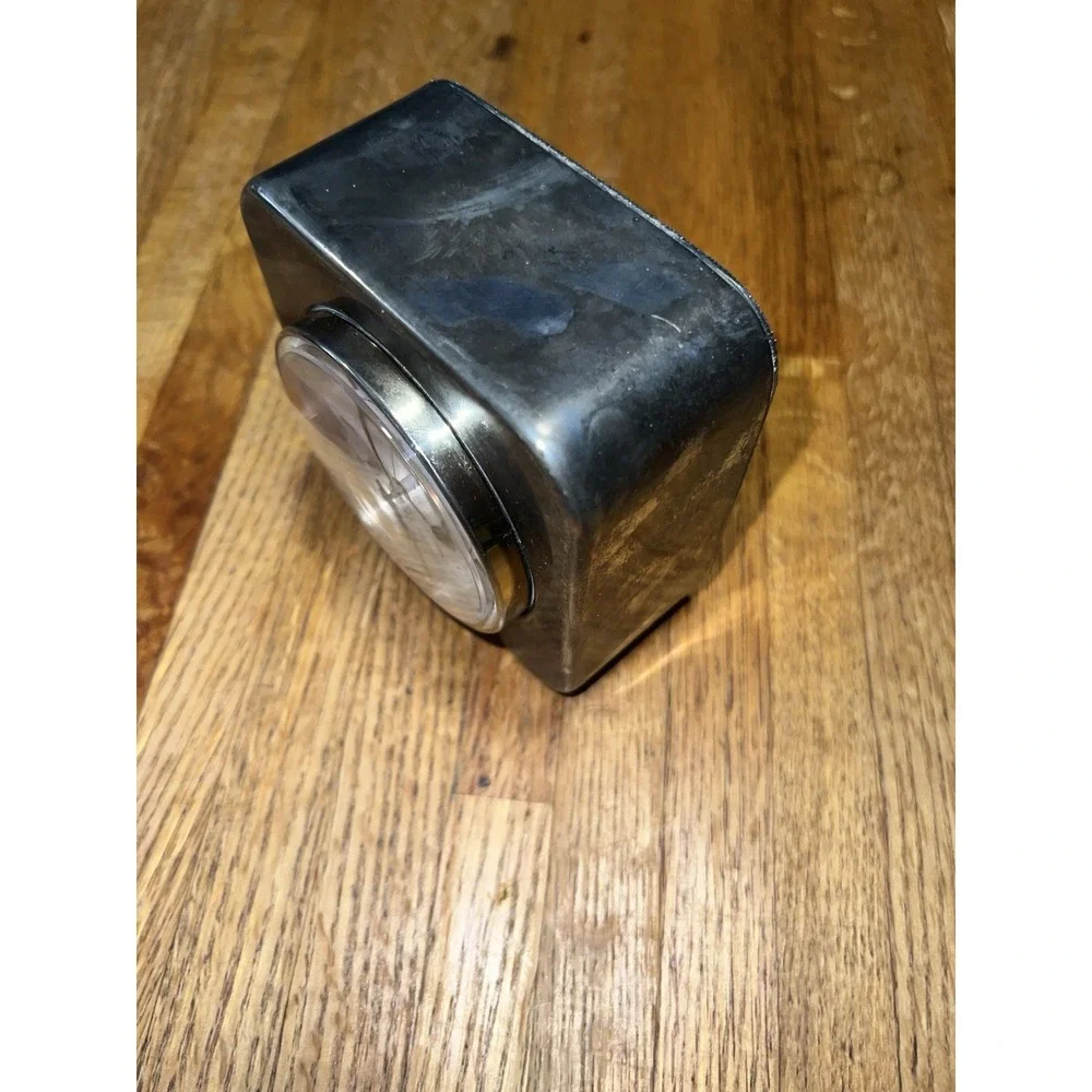 Vtg desk International Silver Company Quartz Silver Plated Cubic Clock Works‎