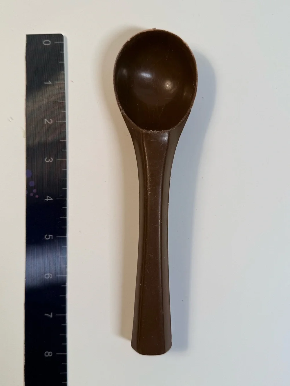 Vintage Rubbermaid #1910 Retro brown Ice Cream Scoop Spoon MCM 7.5”