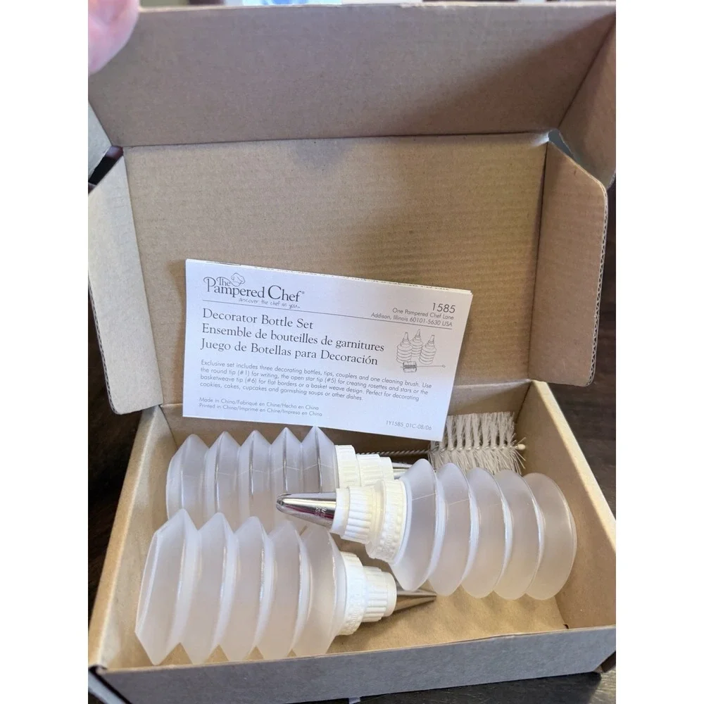 Pampered Chef box been