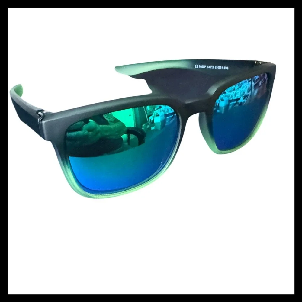 Unbranded nwot polarized