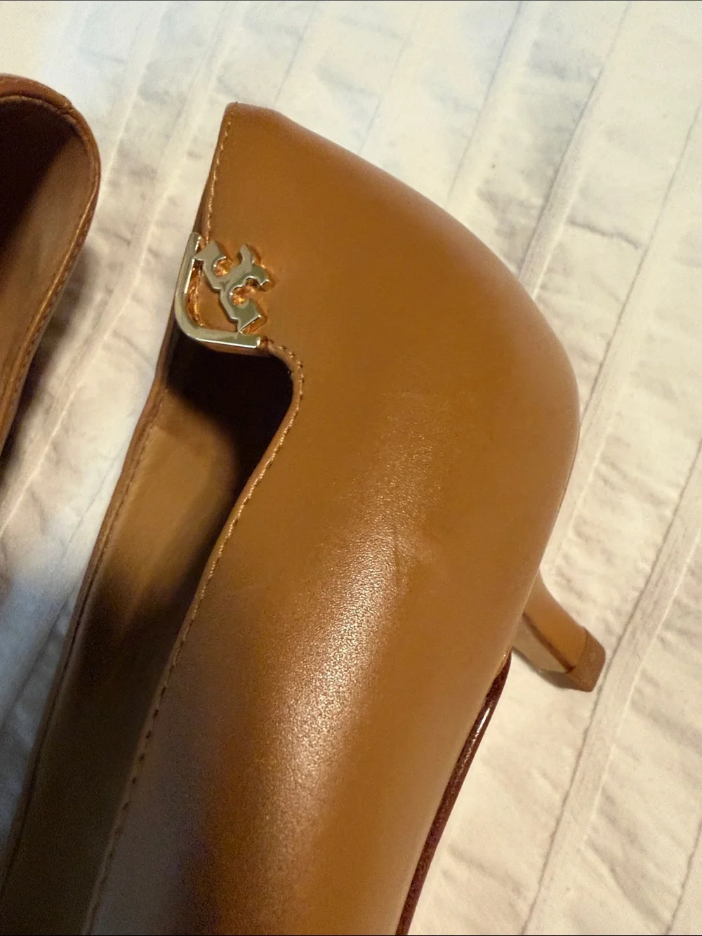 Tory Burch smooth cognac
