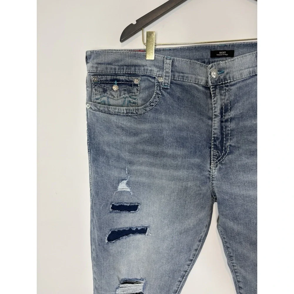 True Religion excellent a2